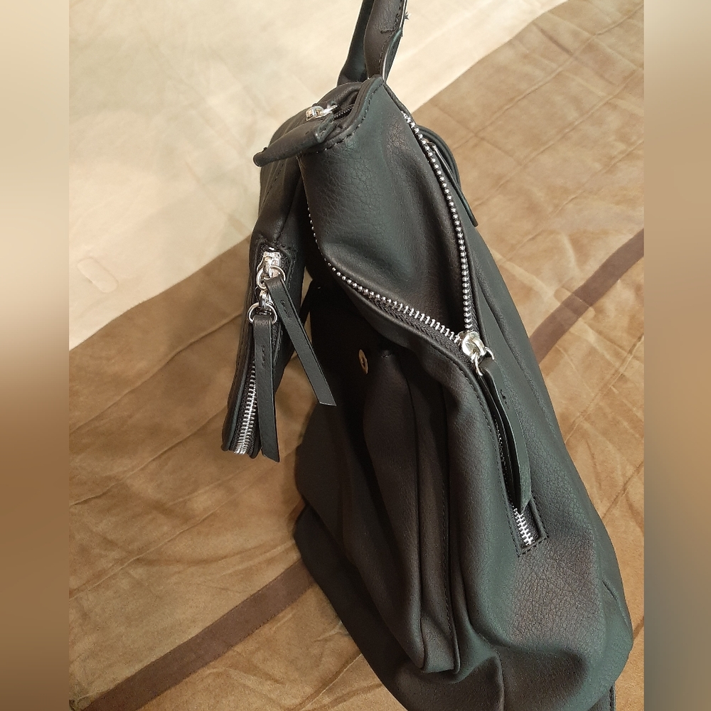 Torrid back pack - Picture 3 of 4